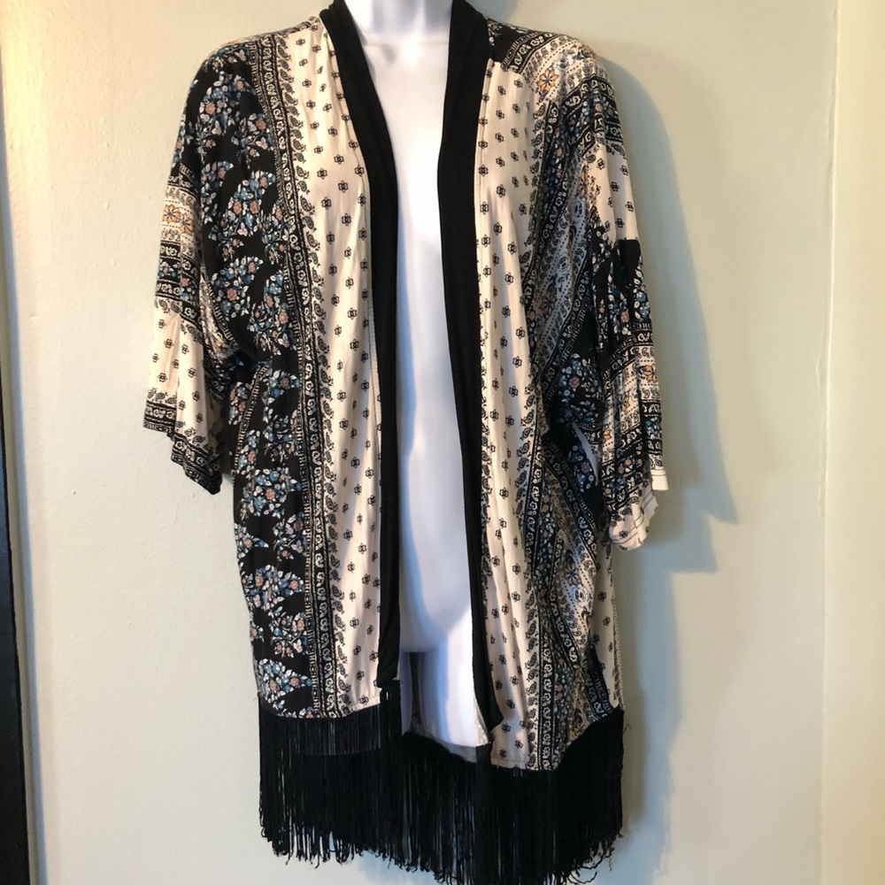 Graphic Printed Black Fringe Open Front Kimono